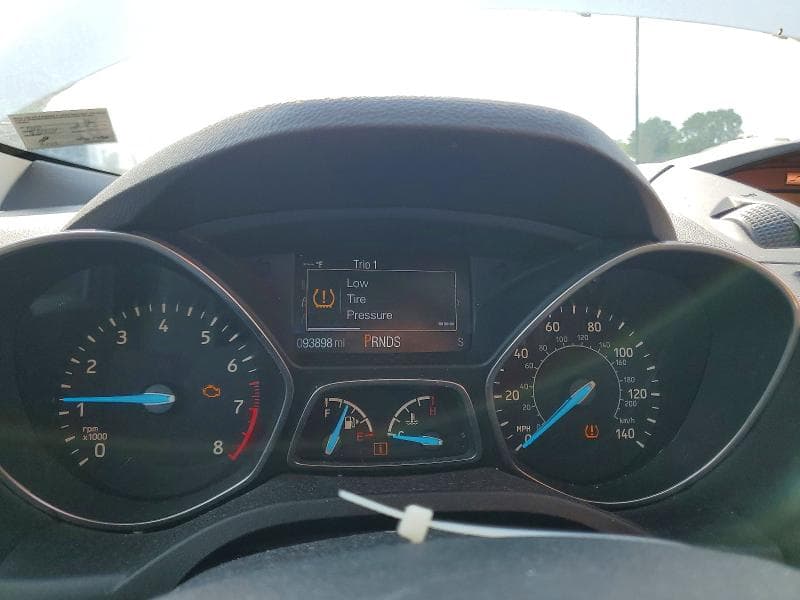 2017 FORD ESCAPE S 9