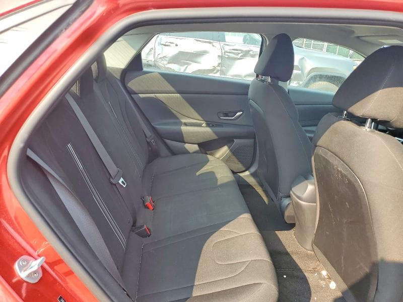 2021 HYUNDAI ELANTRA SEL 10