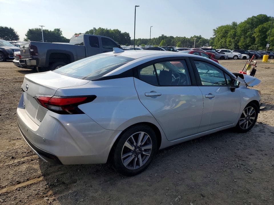 2020 NISSAN VERSA SV 3