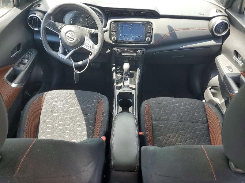 2024 NISSAN KICKS SR 8