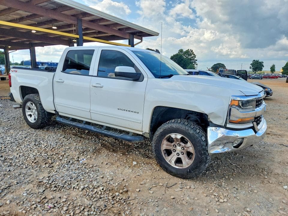 2017 CHEVROLET SILV1500 4WD 4