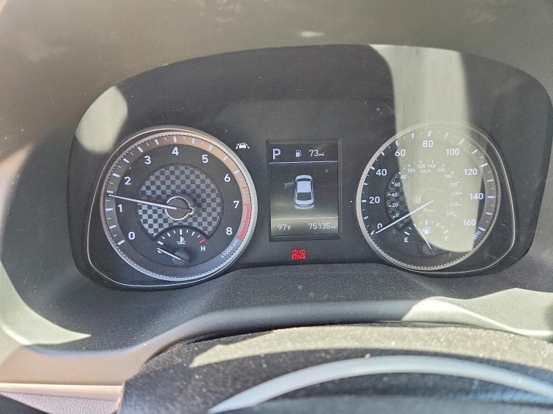 2019 HYUNDAI ELANTRA SE 9