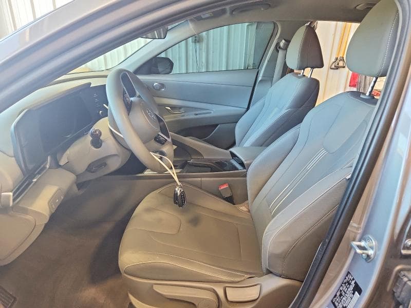 2022 HYUNDAI ELANTRA SEL 7