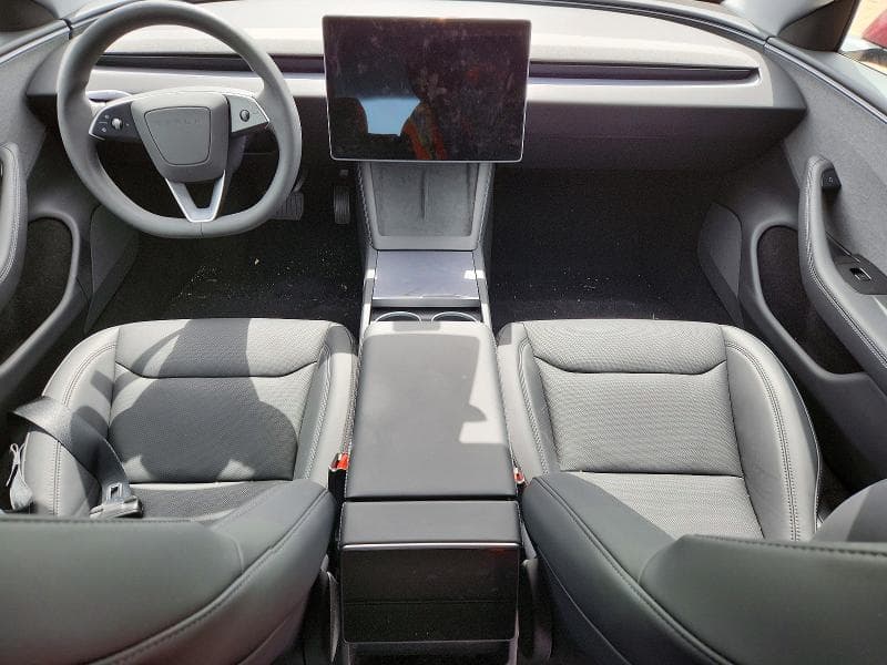 2026 TESLA MODEL 3 8
