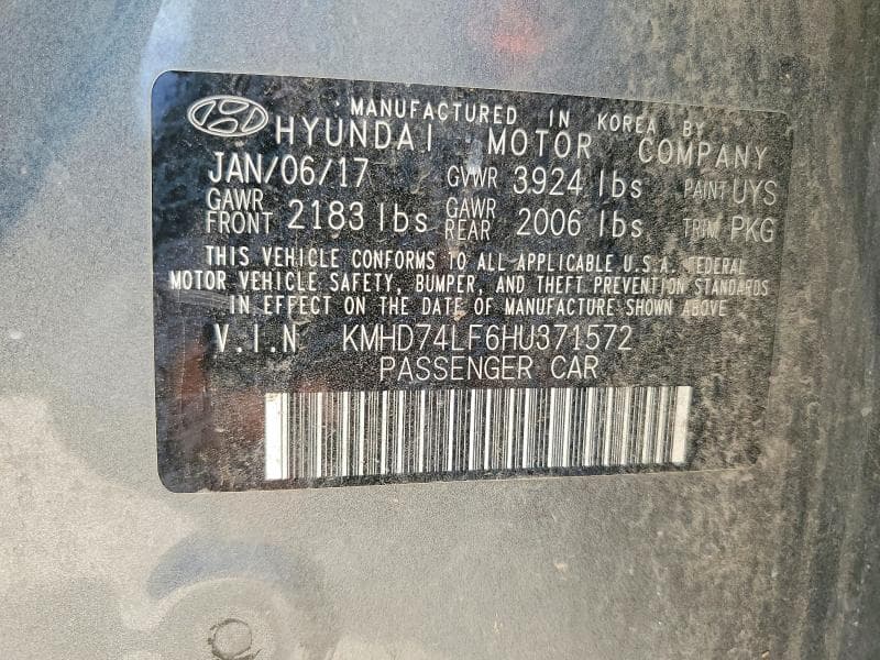 2017 HYUNDAI ELANTRA SE 12