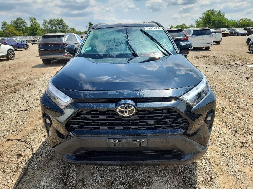 2024 TOYOTA RAV4 XLE PREMIUM 5