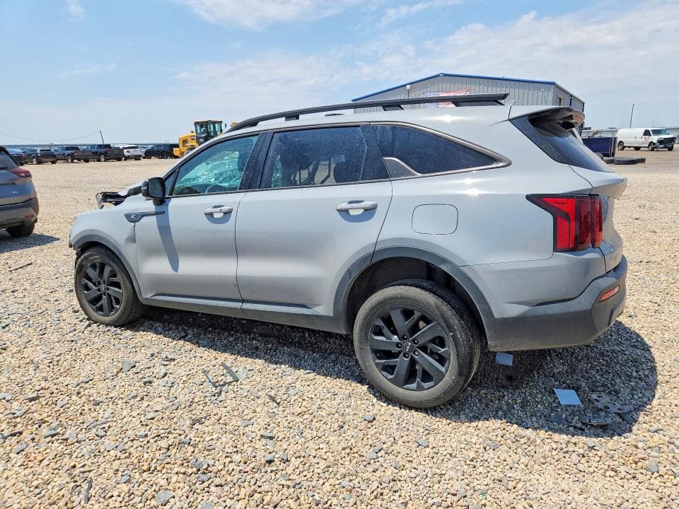 2023 KIA SORENTO S 2
