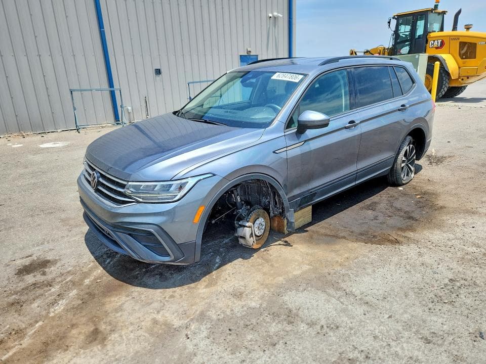2023 VOLKSWAGEN TIGUAN S - 1
