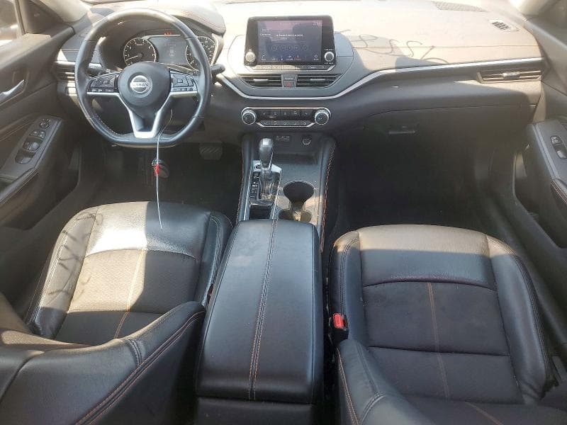 2021 NISSAN ALTIMA SR 8