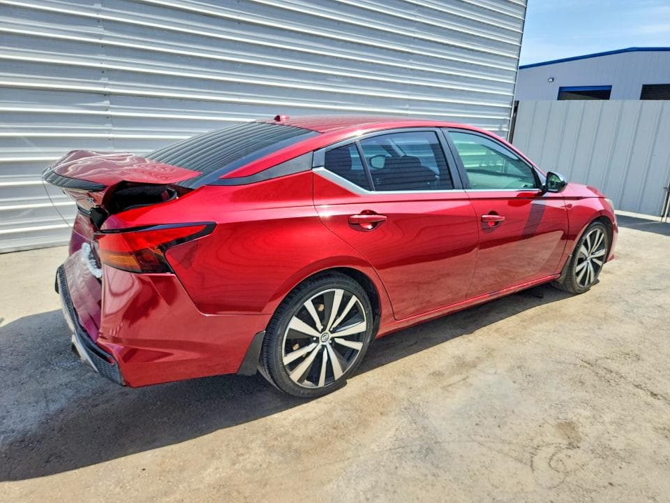 2019 NISSAN ALTIMA SR 3