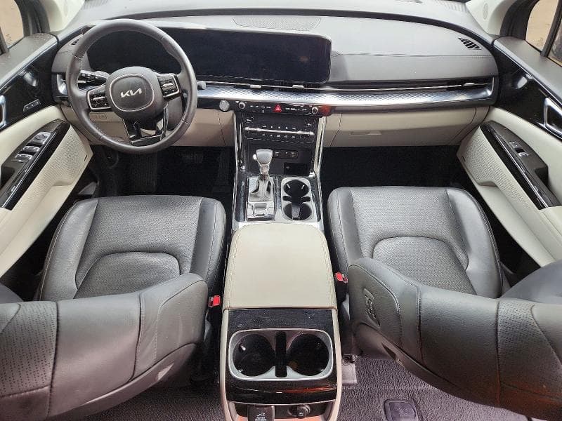 2024 KIA CARNIVAL SX PRESTIGE 8