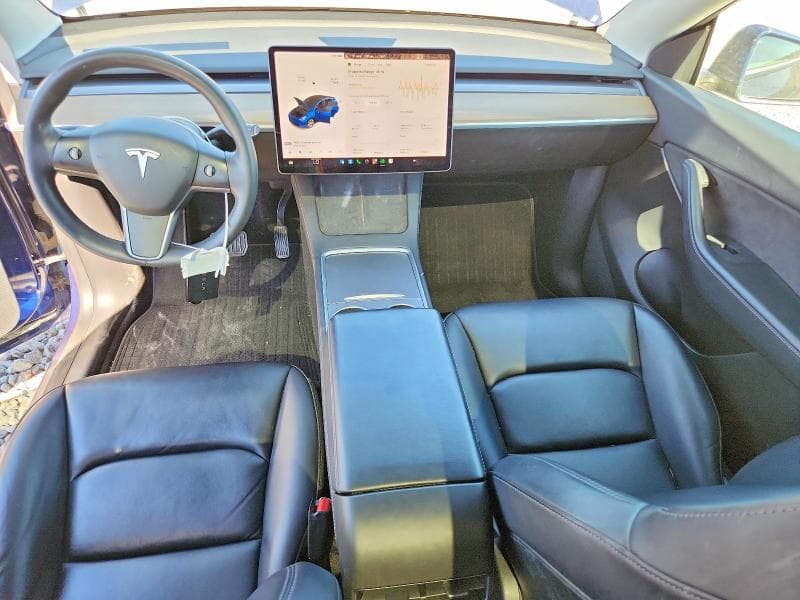 2021 TESLA MODEL Y 8