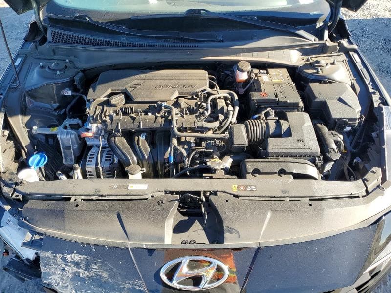 2023 HYUNDAI ELANTRA SE 11
