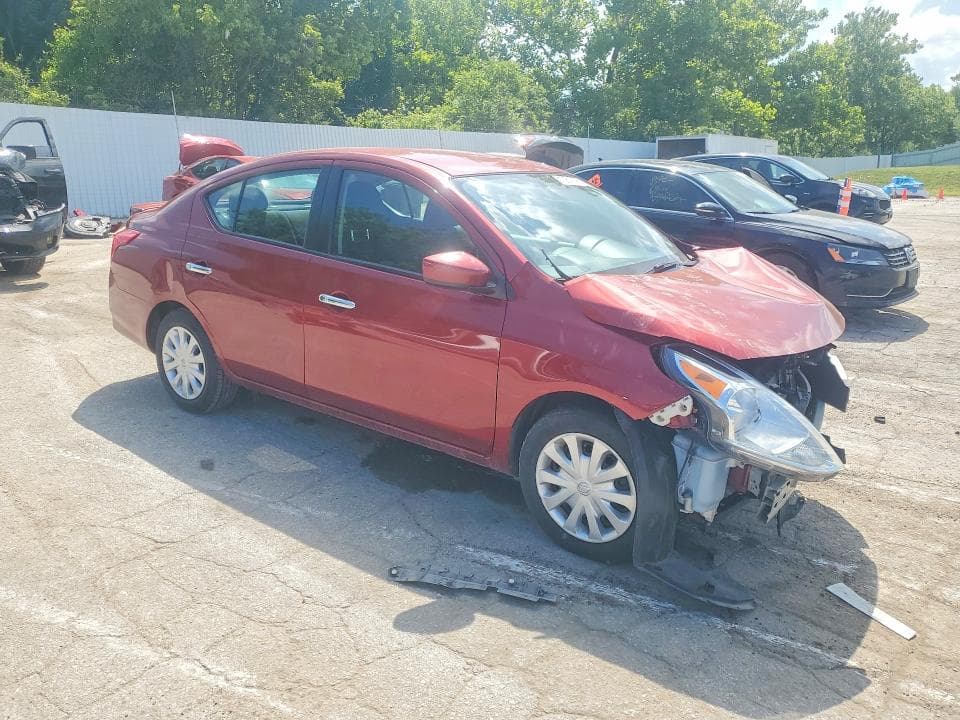 2019 NISSAN VERSA SV 4