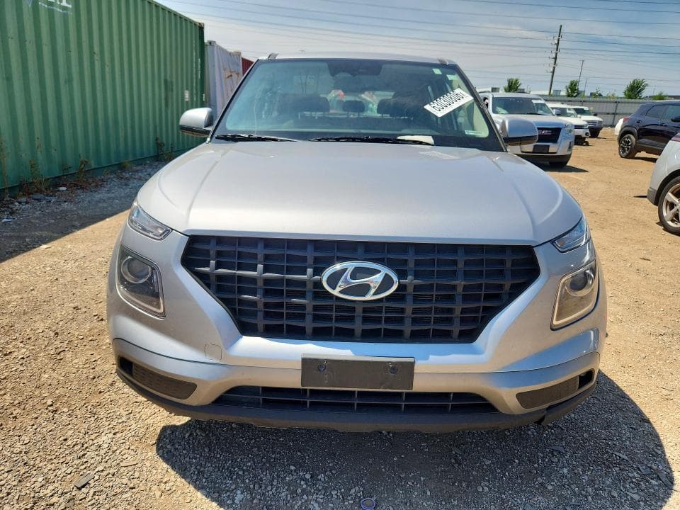2025 HYUNDAI VENUE SE 5
