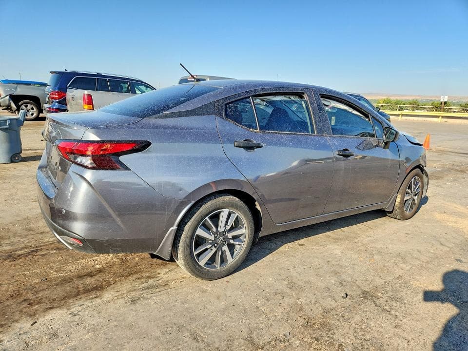 2024 NISSAN VERSA S 3
