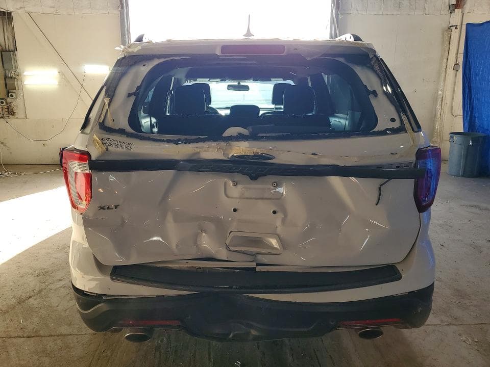 2018 FORD EXPLORER XLT 6