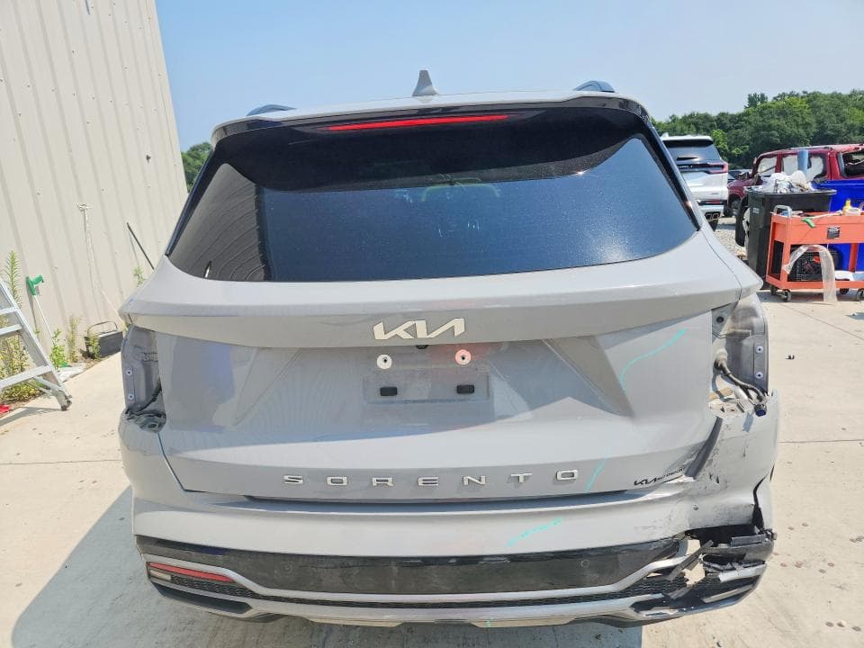 2022 KIA SORENTO SX 6