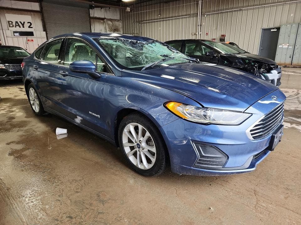 2019 FORD FUSION SE 4