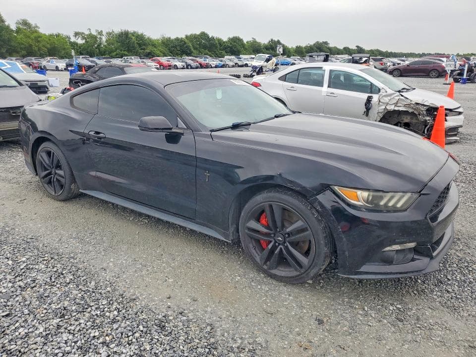 2017 FORD MUSTANG 4