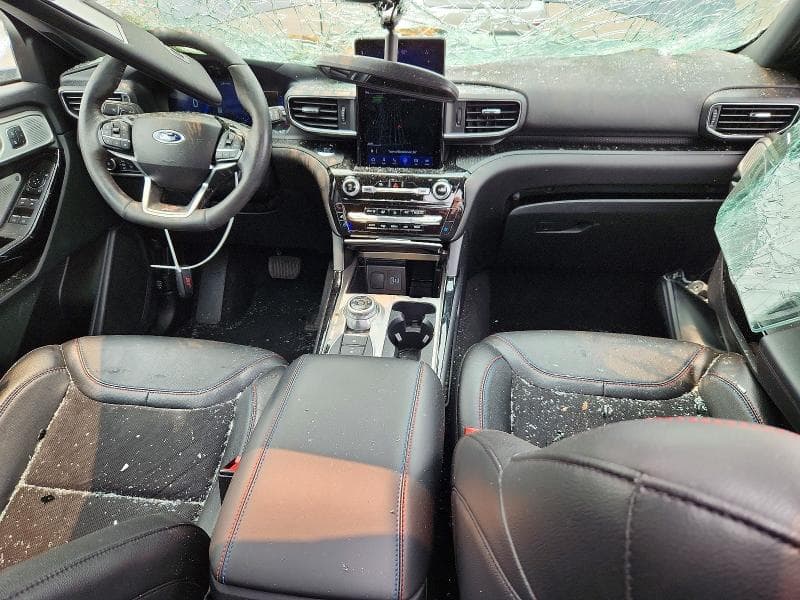 2024 FORD EXPLORER ST 8