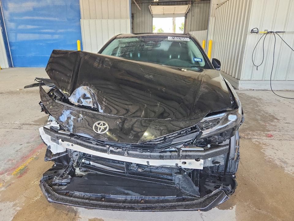2026 TOYOTA CAMRY LE 5
