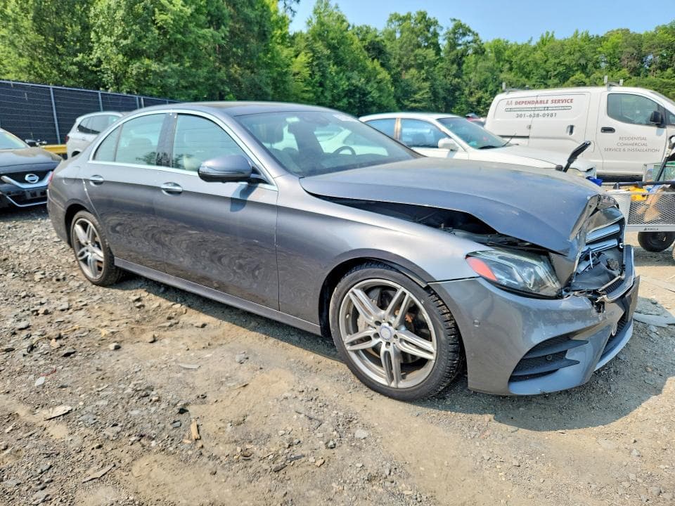 2017 MERCEDES-BENZ E 300 4MATIC 4