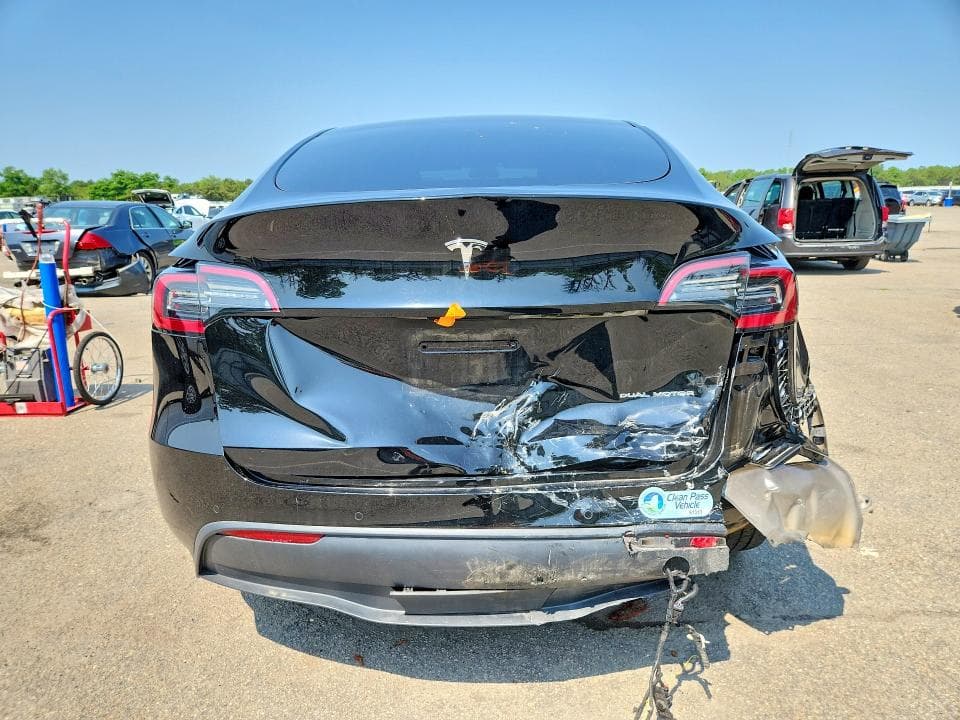 2020 TESLA MODEL Y 6
