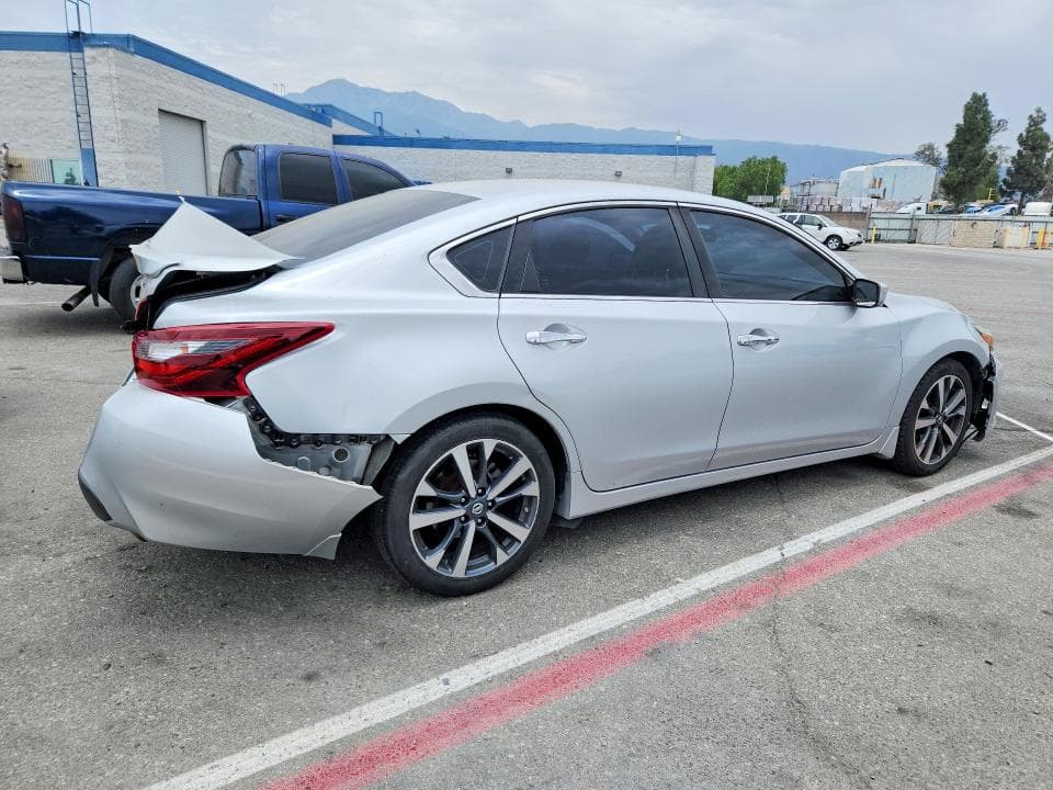 2017 NISSAN ALTIMA 2.5 SR 3