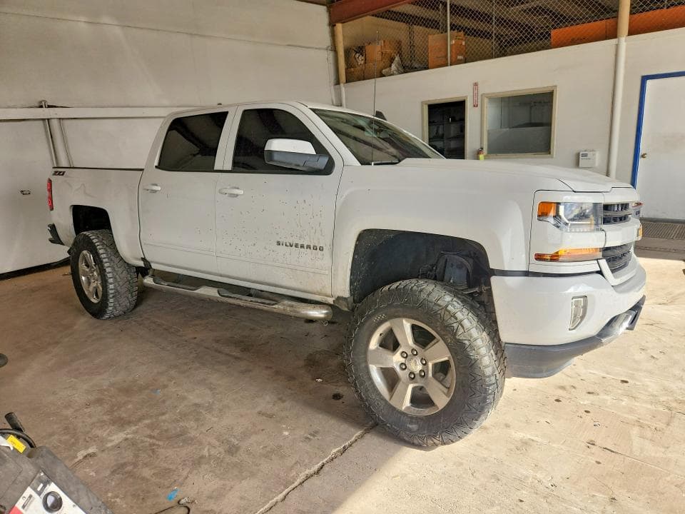 2017 CHEVROLET SILVERADO K1500 LT 4