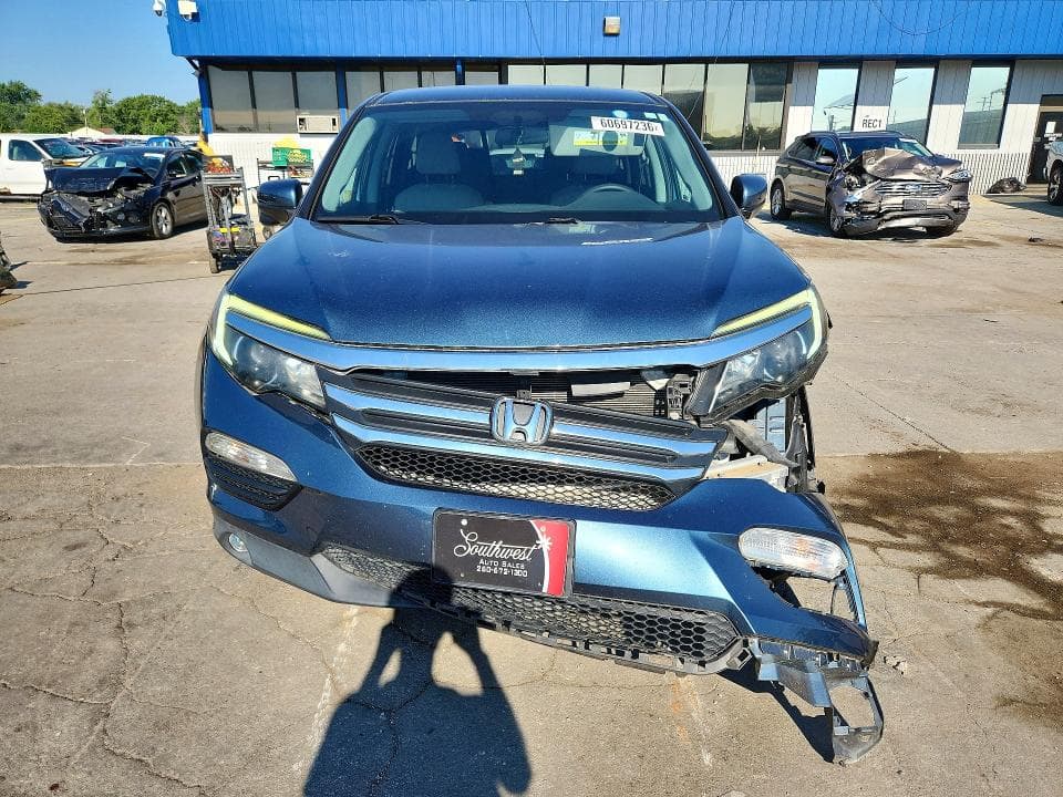 2018 HONDA PILOT EX 5