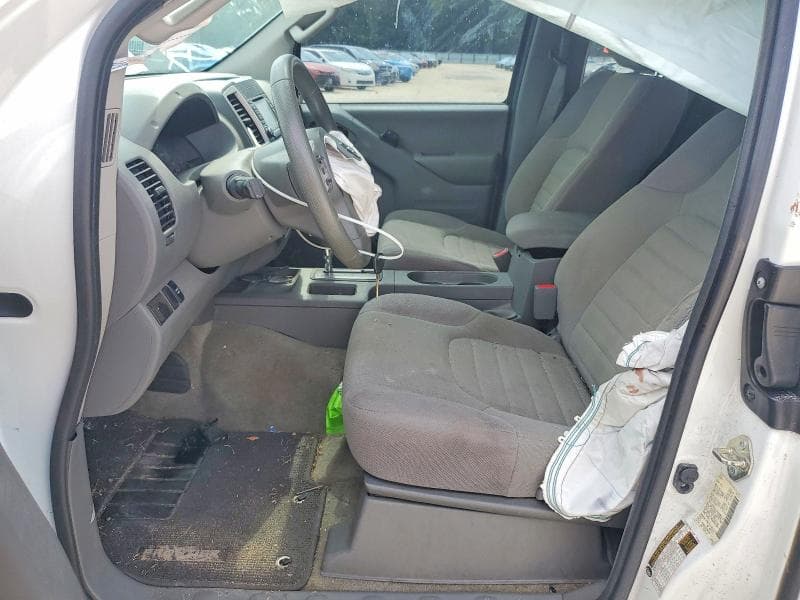 2017 NISSAN FRONTIER S 7