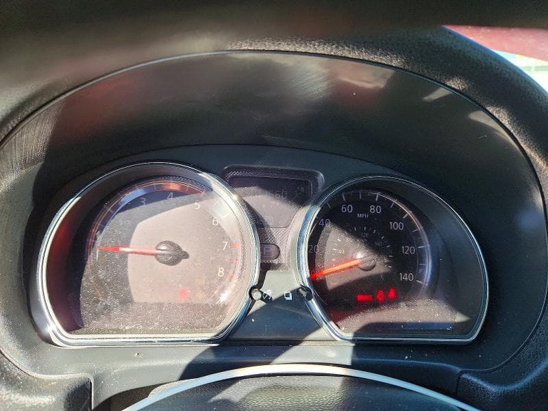 2017 NISSAN VERSA 1.6 SV 9