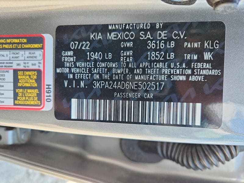 2022 KIA RIO S 12