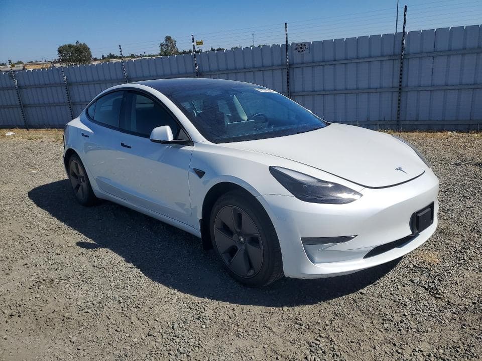 2023 TESLA MODEL 3 4