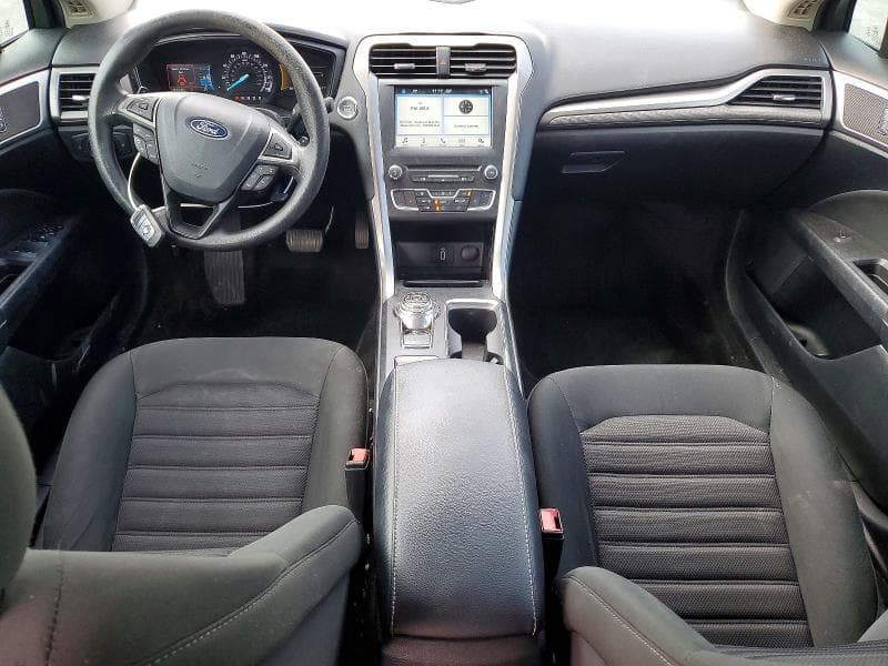2018 FORD FUSION SE 8