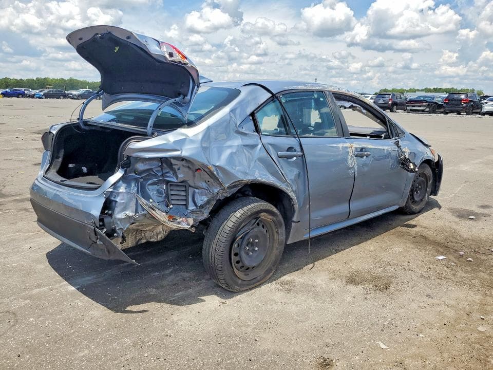 2023 TOYOTA COROLLA LE 3