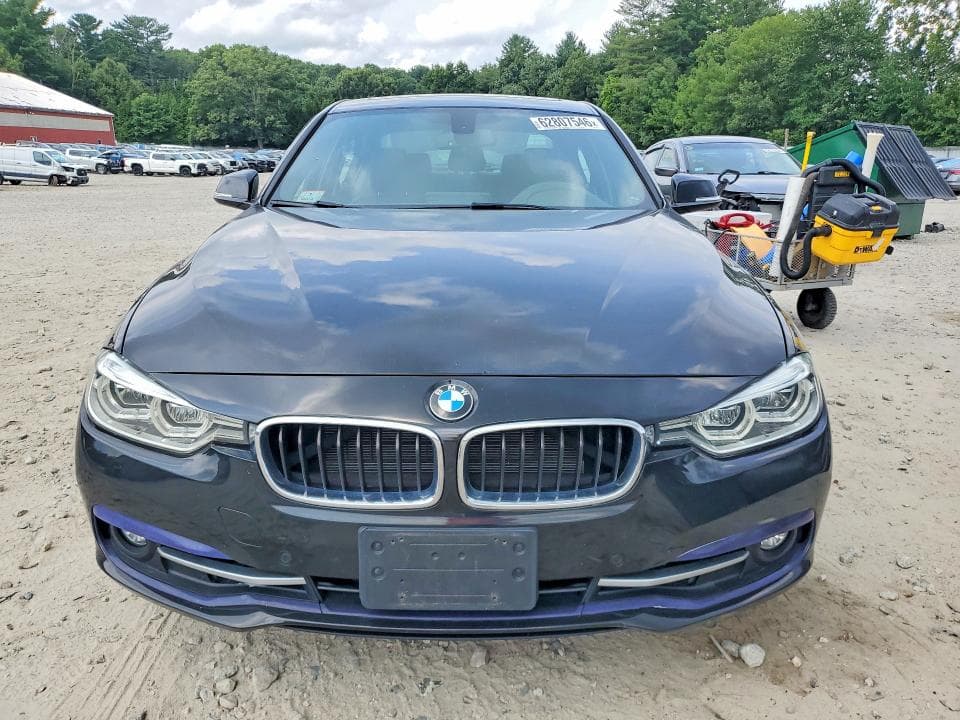 2018 BMW 330 XI 5