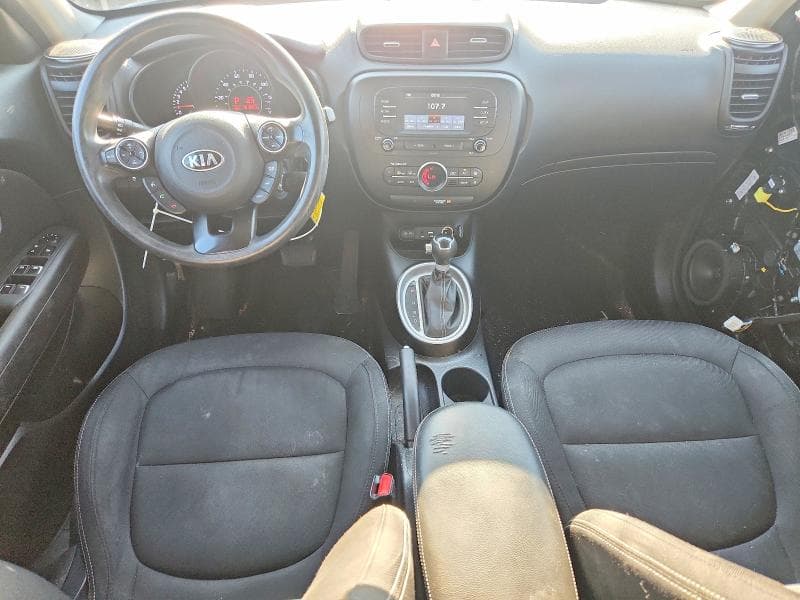 2017 KIA SOUL + 8