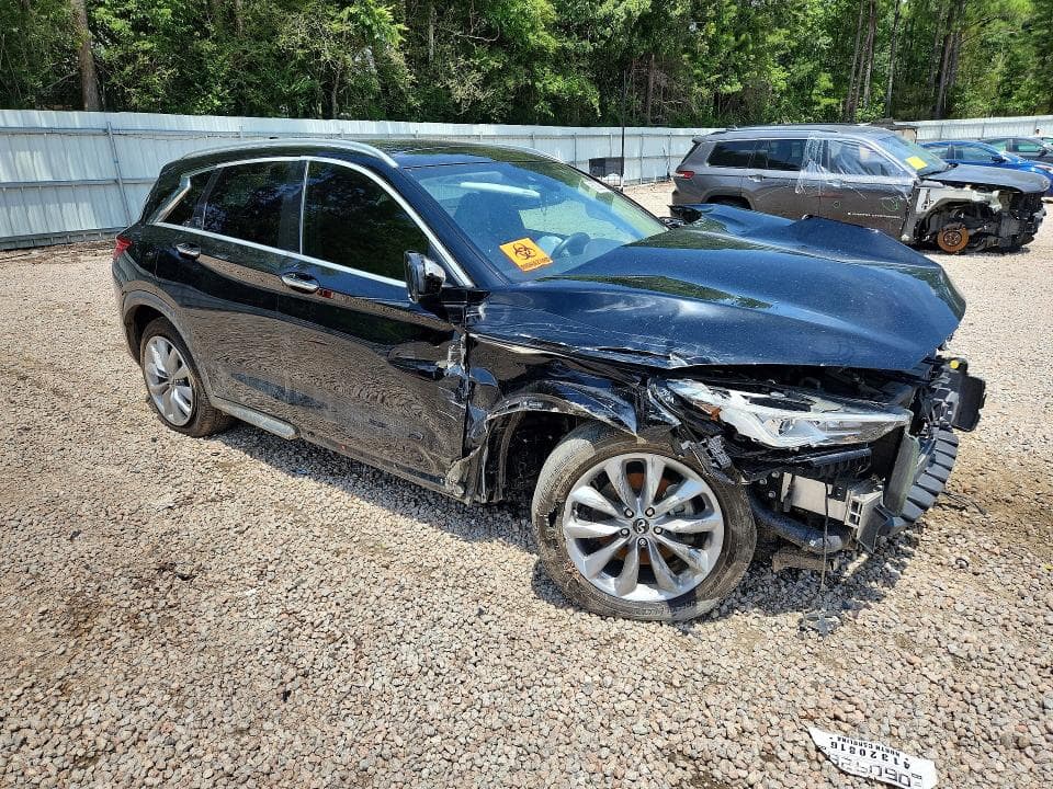2019 INFINITI QX50 LUXE 4