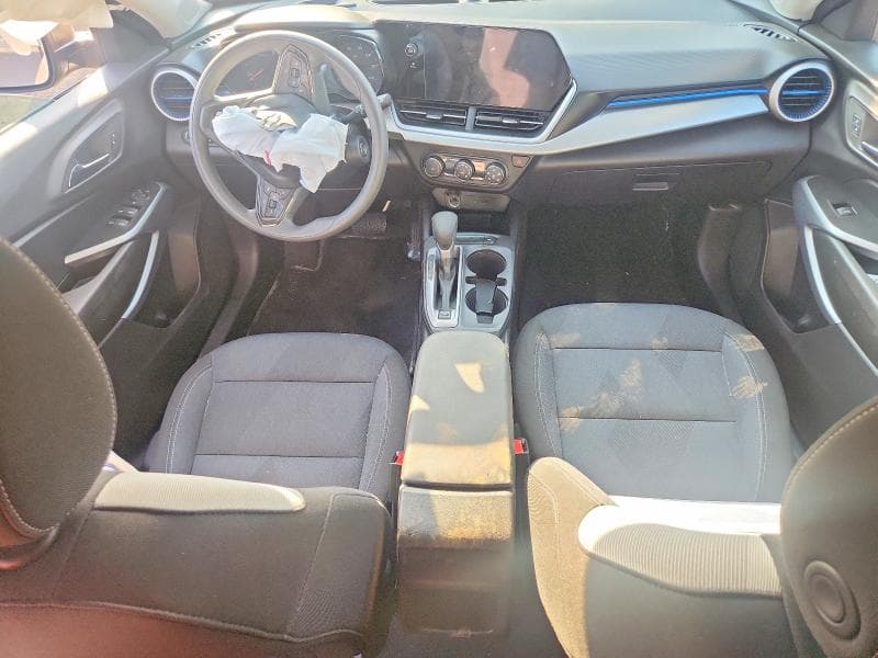 2026 CHEVROLET TRAX LS 8