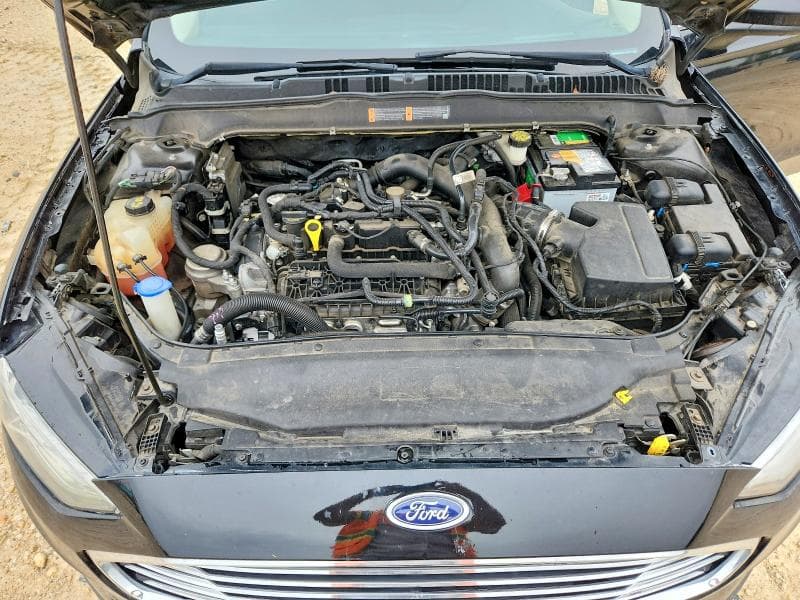 2019 FORD FUSION SE 11