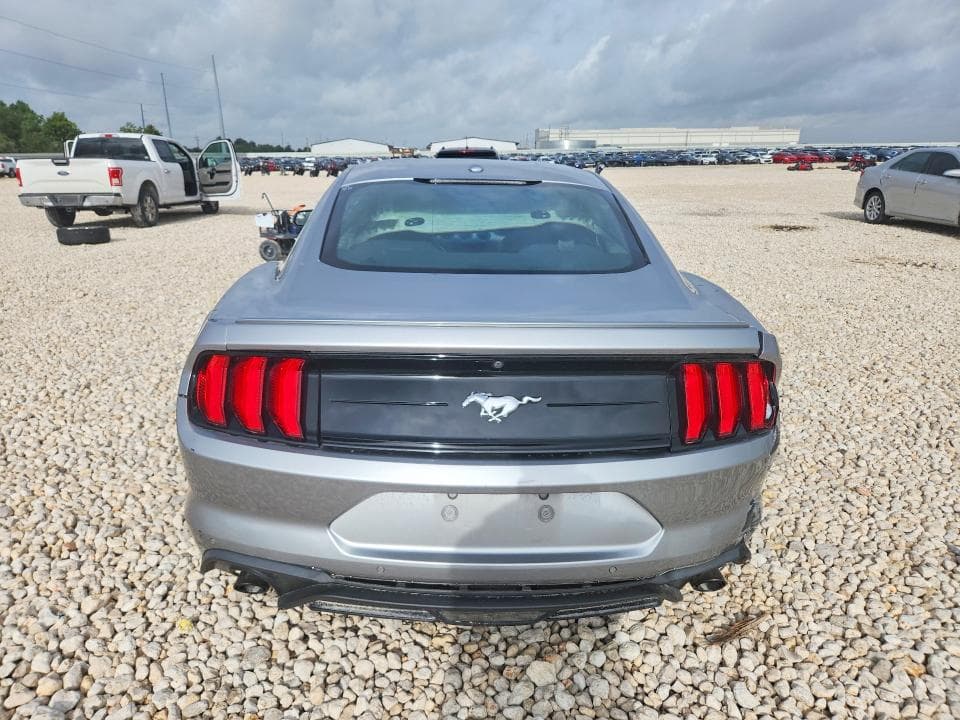 2020 FORD MUSTANG 6