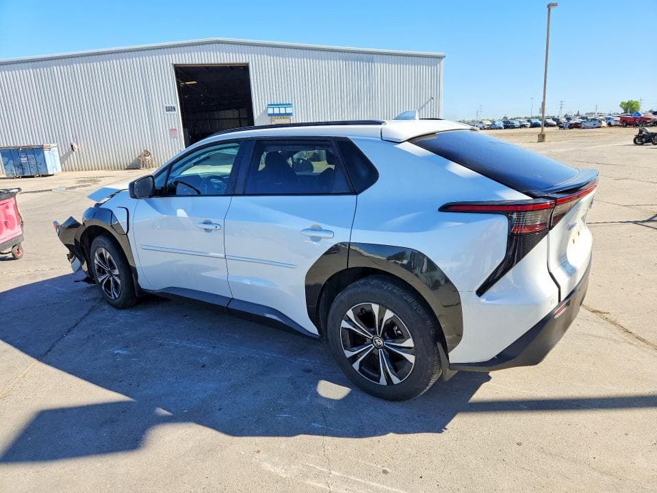 2023 TOYOTA BZ4X XLE 2