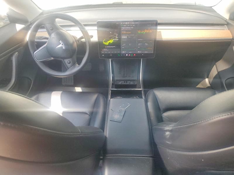 2018 TESLA MODEL 3 8