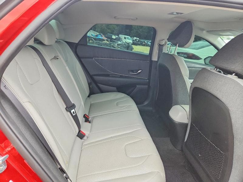 2021 HYUNDAI ELANTRA LIMITED 10