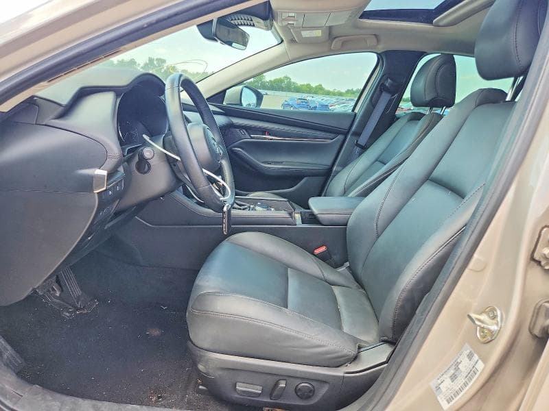 2024 MAZDA 3 PREFERRED 7