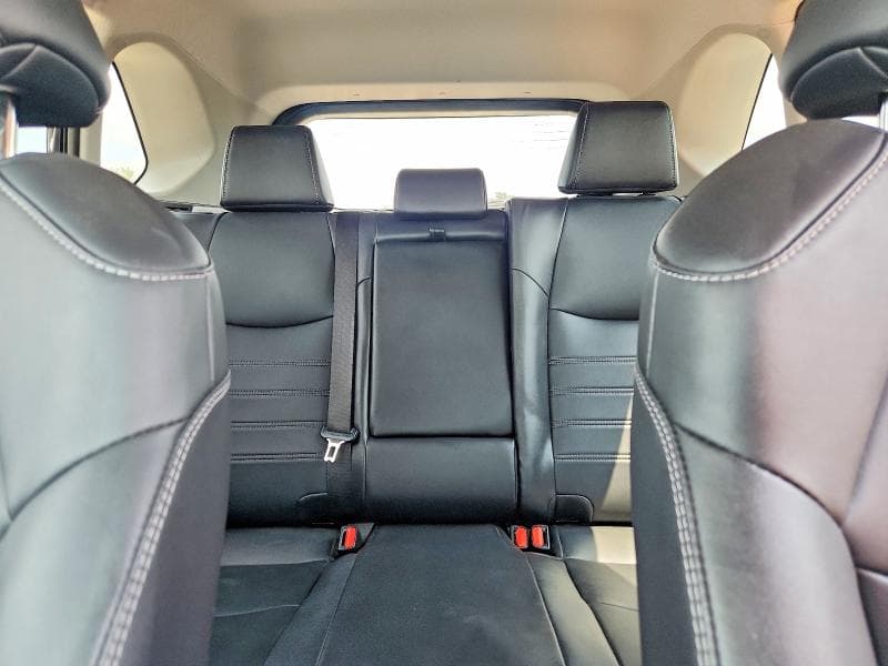 2024 TOYOTA RAV4 XLE PREMIUM 10
