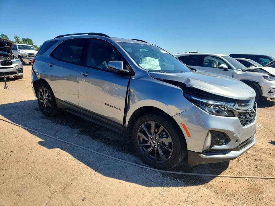 2023 CHEVROLET EQUINOX RS 4