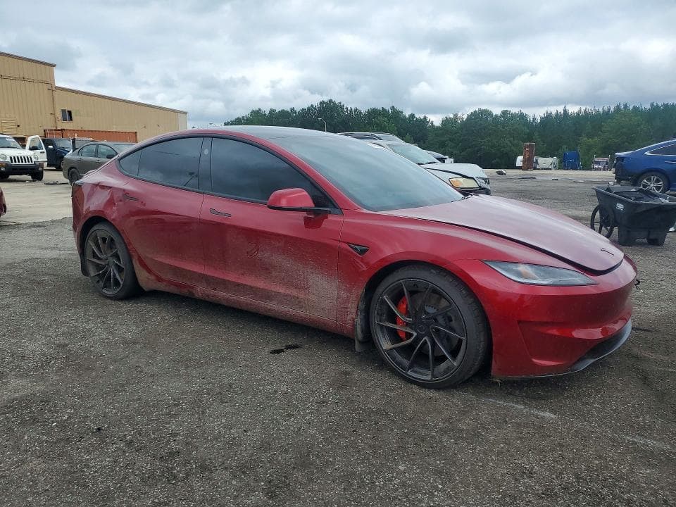 2026 TESLA MODEL 3 4